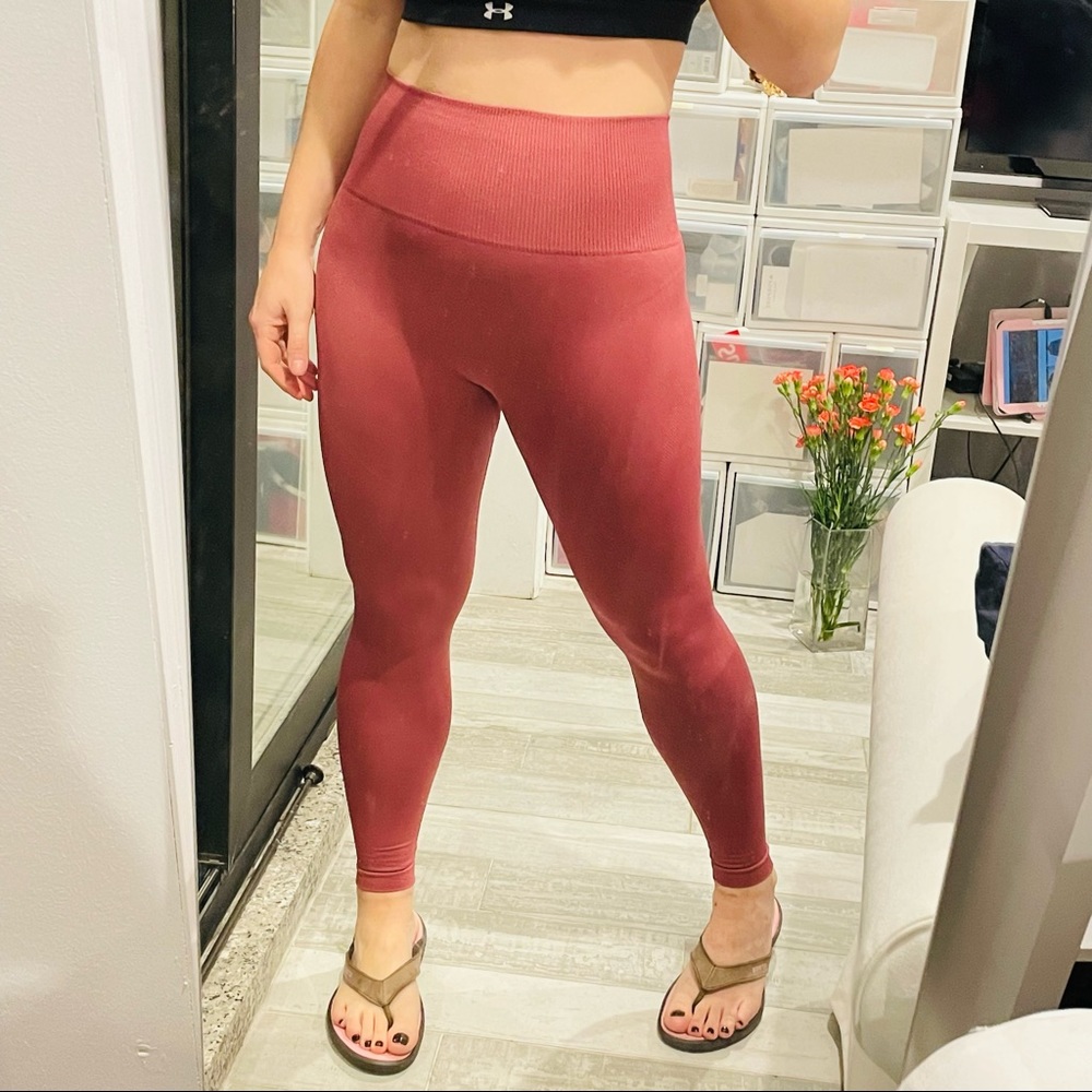 Seamless Long Butt Outline Ribbed Wide High-Waisted Leggings Dry Rose S